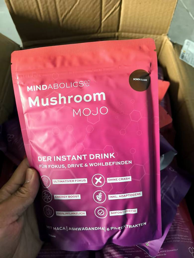 Functional instant drink pouches